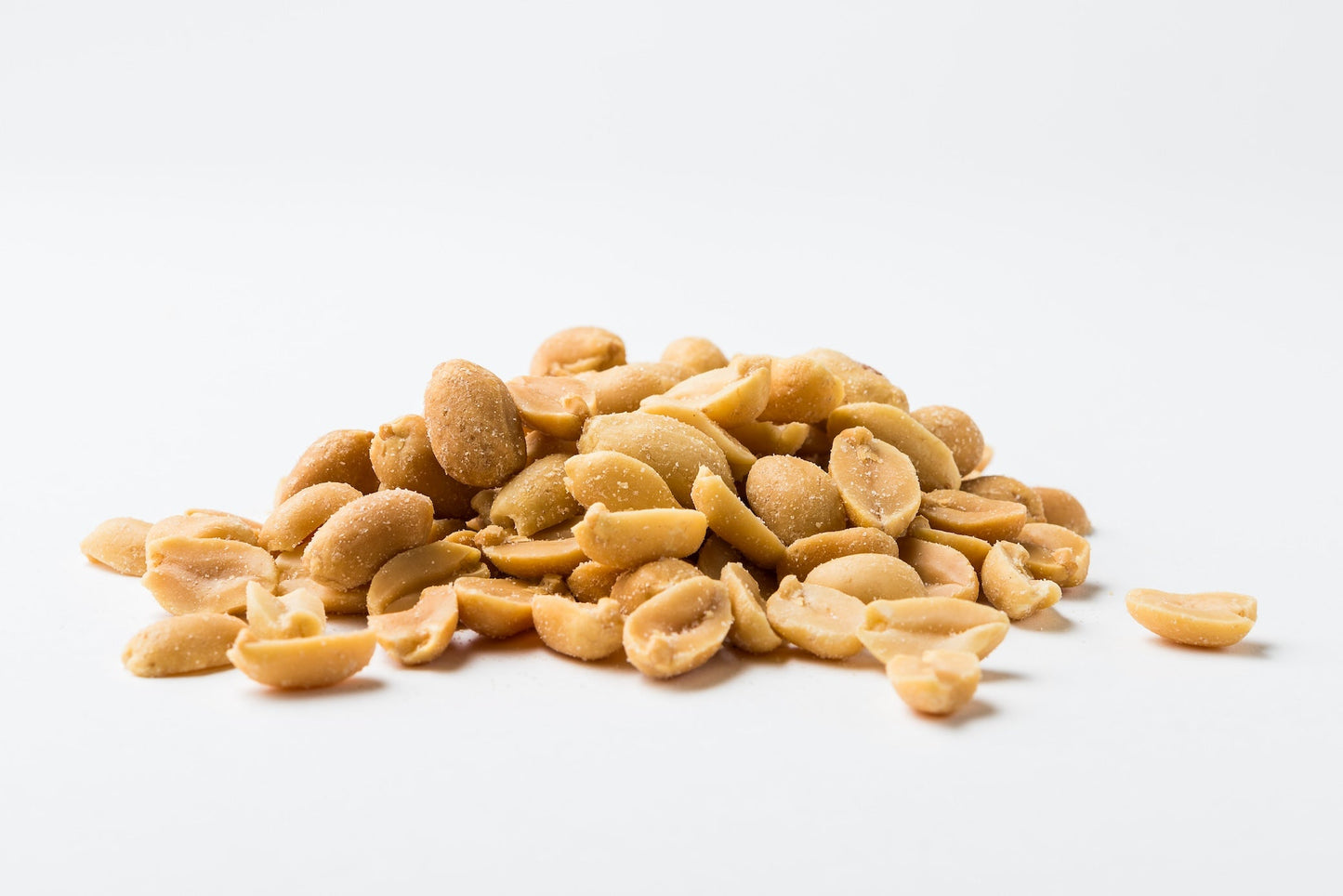 Roasted and salted peanuts 50g